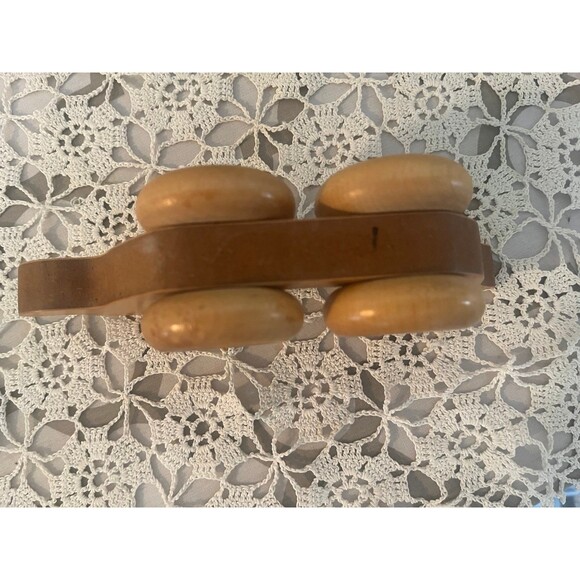 Vintage Wooden Rolling Toy Duck - Picture 4 of 4